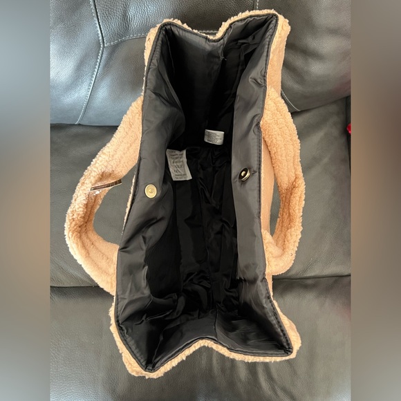 Victoria’s Secret Tan Sherpa Tote Bag - Picture 2 of 8